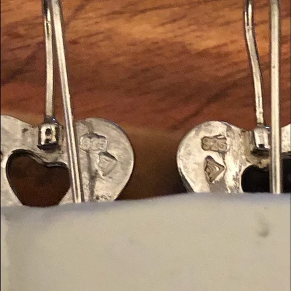 Silpada Sterling Silver Heart Shaped Earring - Picture 4 of 7